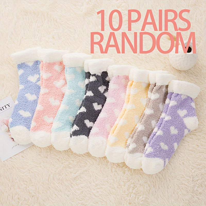 

5/8/10 Pairs Random Cozy Coral Fleece Socks, Autumn-winter Plush Unisex Heart Crew Socks, Women's Warm Soft Floor Socks