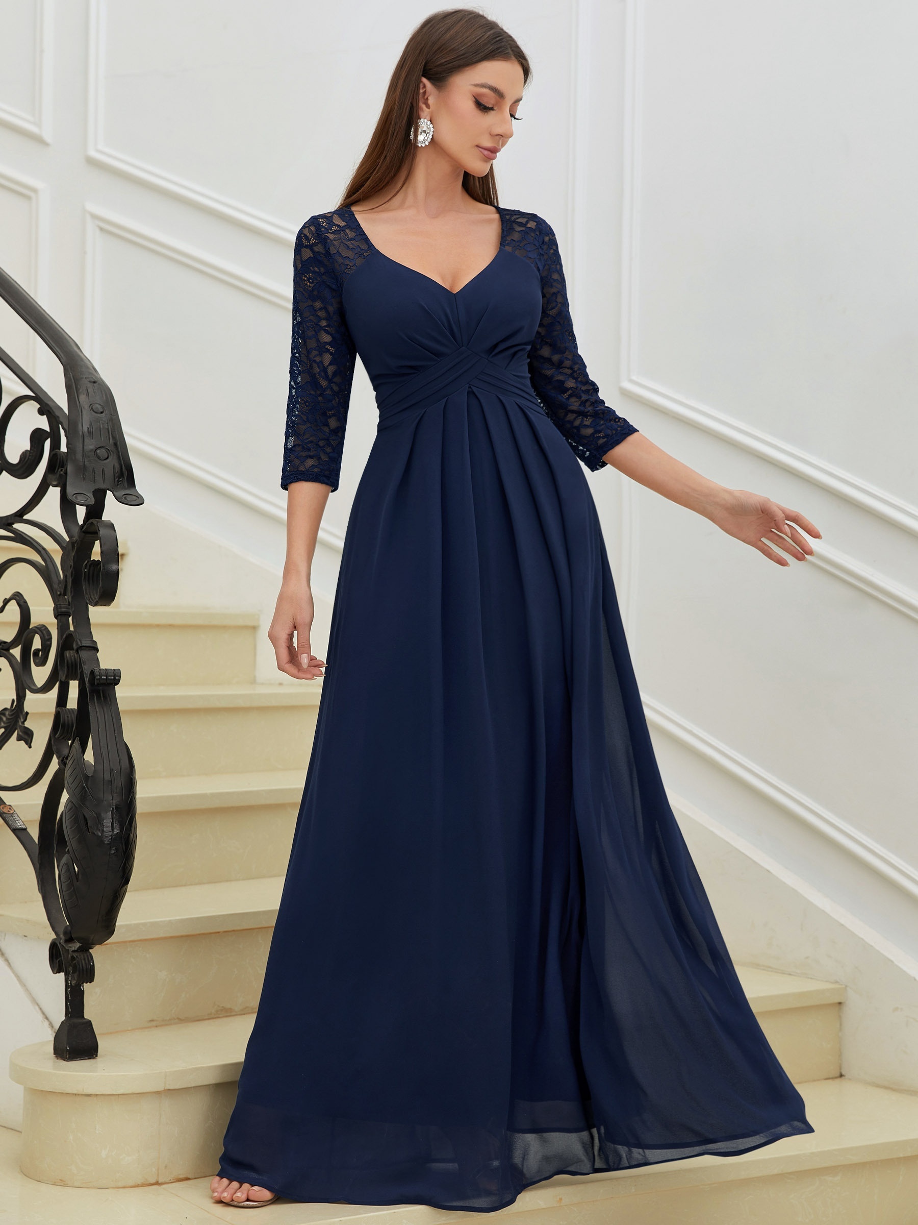 Sweetheart Neckline Maxi Dress