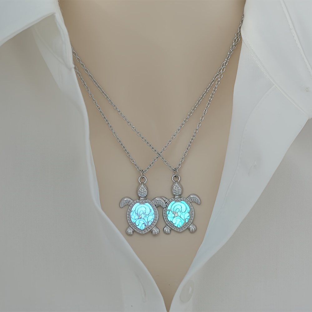 Women's Glow-in-the-Dark Sea Turtle Pendant Necklace