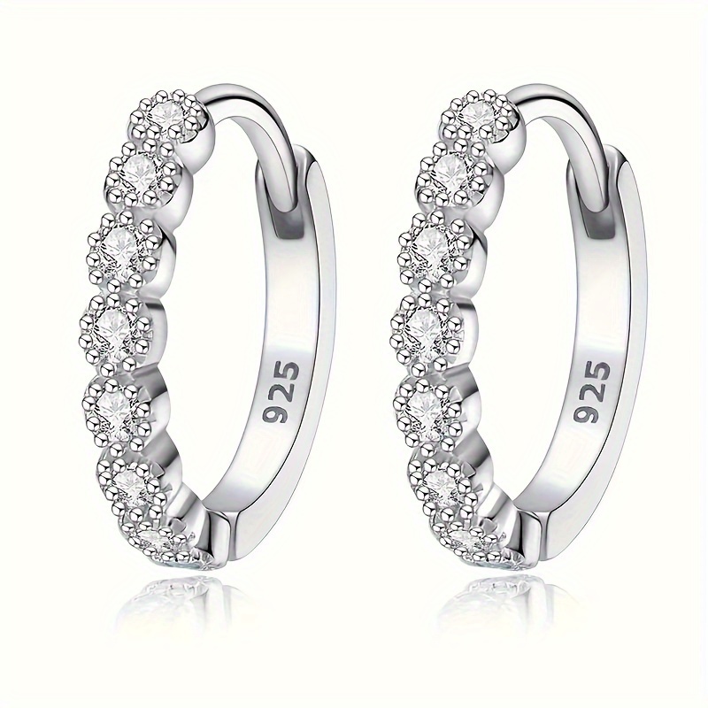 

Elegant And Luxurious Sterling Silver Round Earrings, Set With Sparkling Zirconia, Suitable For Women's Dating And Wedding Earrings.