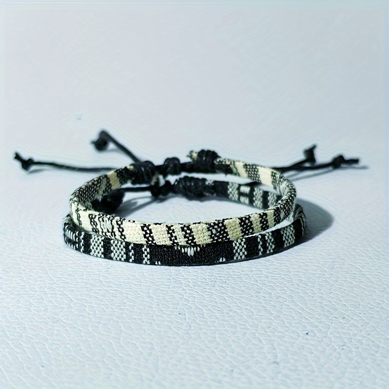 Image of Bohemian Couple's Waterproof Surf Braided Bracelet, Polyester Fiber, Ideal For Vacation And Casual Attire