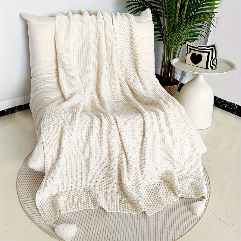 1pc Nordic Style Solid Color Chunky Knitted Blanket, Double-sided Throw Blanket With Tassel, Soft Warm Blanket For Couch, Sofa, Office, Bed, Camping, Car, Travelling For