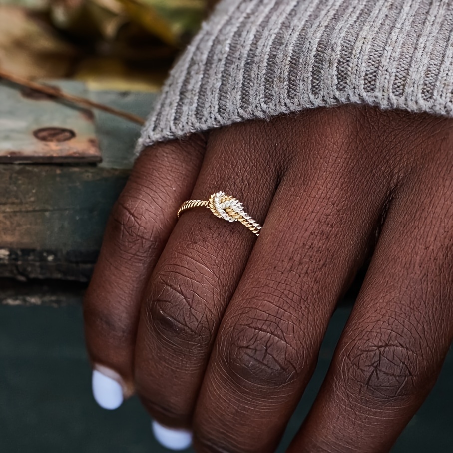 [Rope Knot Ring] Simple and stylish rope knot design two-tone ring for women, engagement party wedding gift, anniversary or Mother's Day present for your loved one
