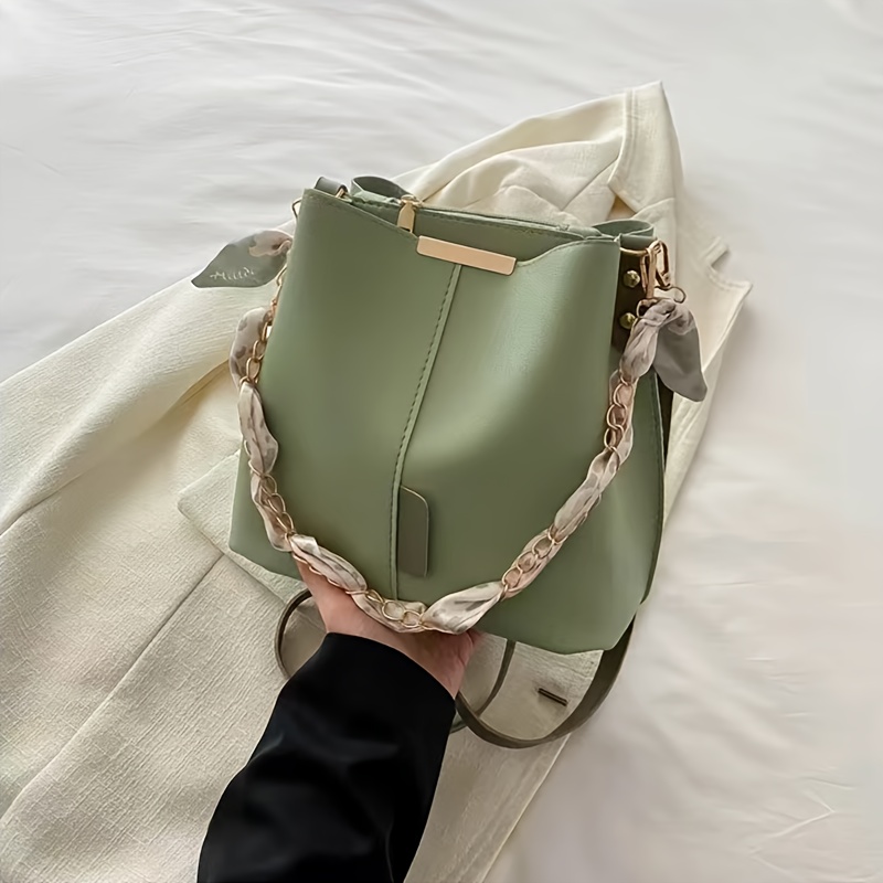 

Trendy Small Bucket Bag, Chain Decor Crossbody Bag, Fashion Shoulder Handbag For Women