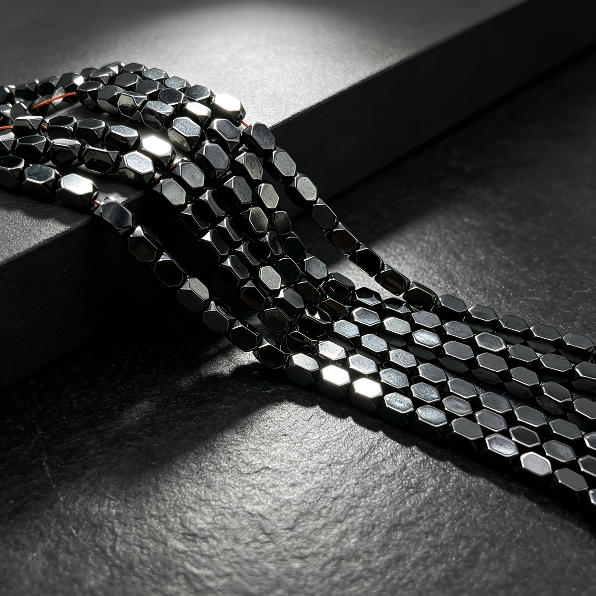 TEMU 4X6Mm 65pz Perline sciolte in ematite intagliata in , utilizzate per di gioielli, braccialetti, collane, orecchini lussuosi, regali per e donne,
