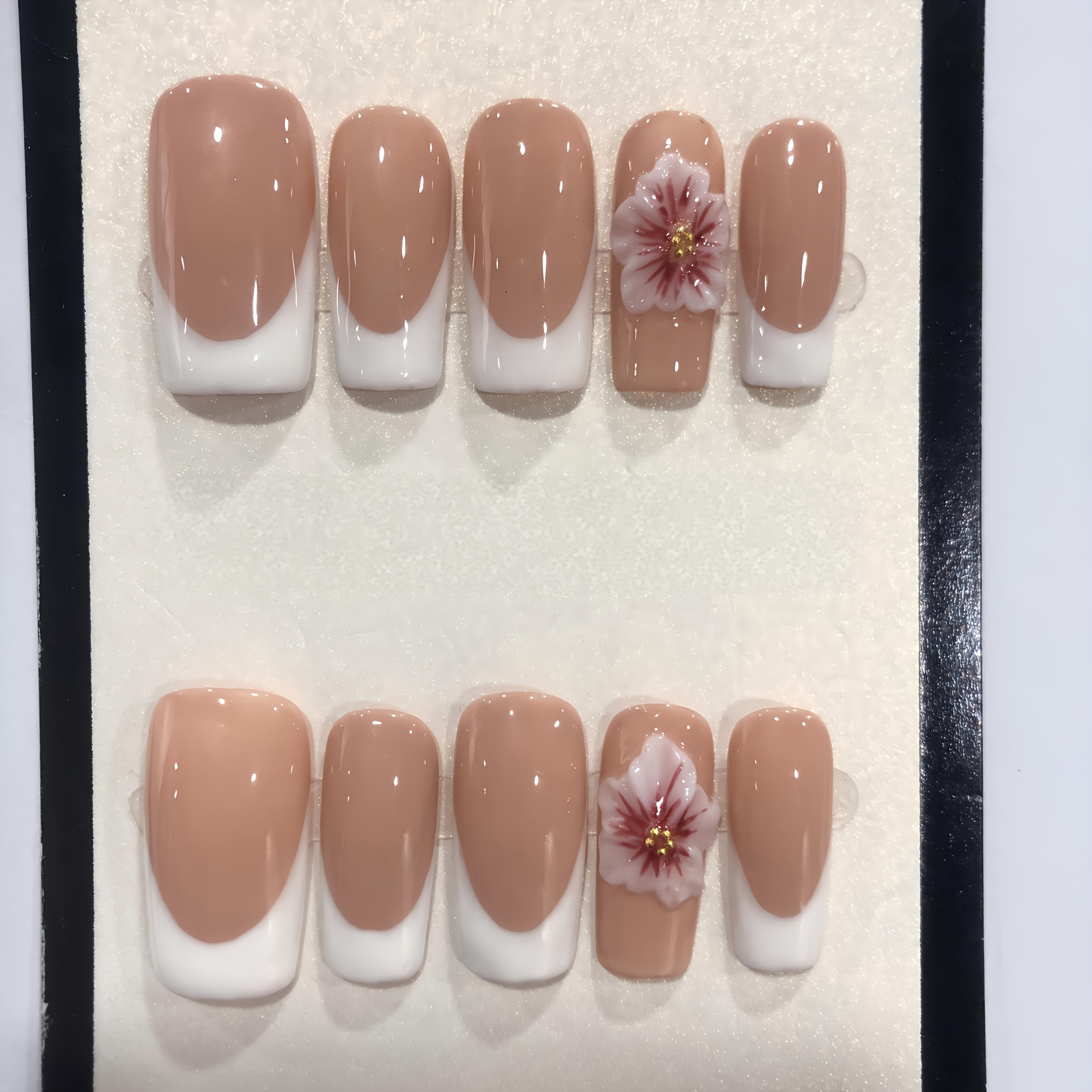 10pcs Pack Pure Handmade Light Luxury Carved -on Nails Classic White -on Nails Carved Gradient Ombre 3d