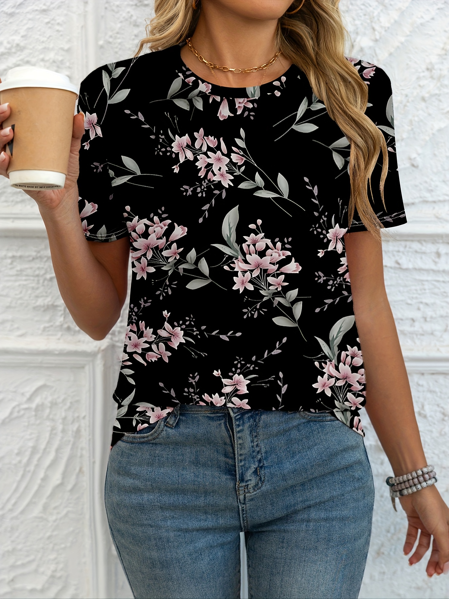 Jeans Blusa Negra Estampada Flores Camiseta Elegante Mujer