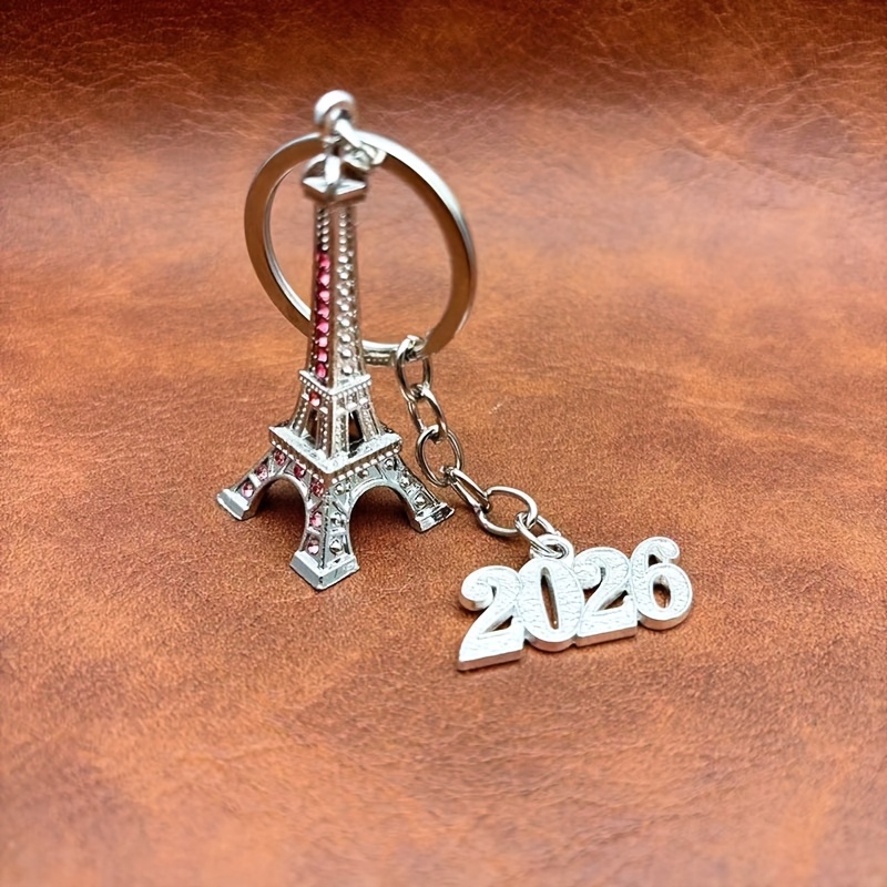 E-shop 2026 Neuer Metall Eiffelturm Schlüsselanhänger, Kleine Marke 2026 Schlüsselanhänger, Unisex Modeanhänger, Neujahrsgeschenk Accessoire