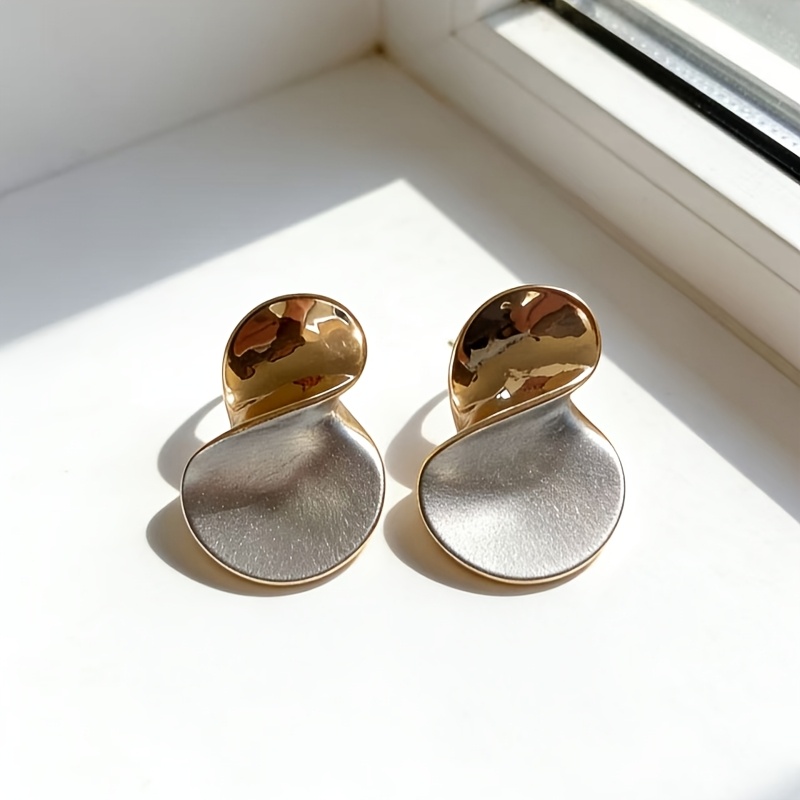 TEMU 2pcs Minimalist Light Luxury Contrast Women's Earrings, Commute Premium Temperament Studs