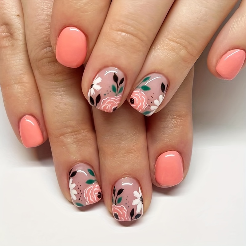 

24pcs Short Vintage Floral Press-on Nails, Soft Pink Solid Color Short Square Fake Nail Set, Elegant Commute Style, Flower Pattern, Easy Wear Nail Art For Women