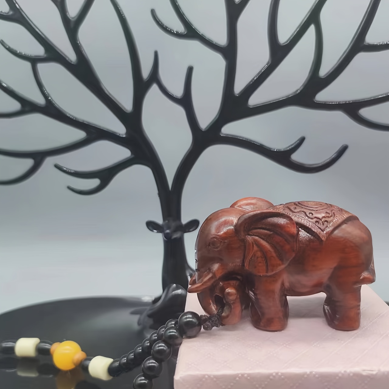 木製象の置物 2体セット柘植