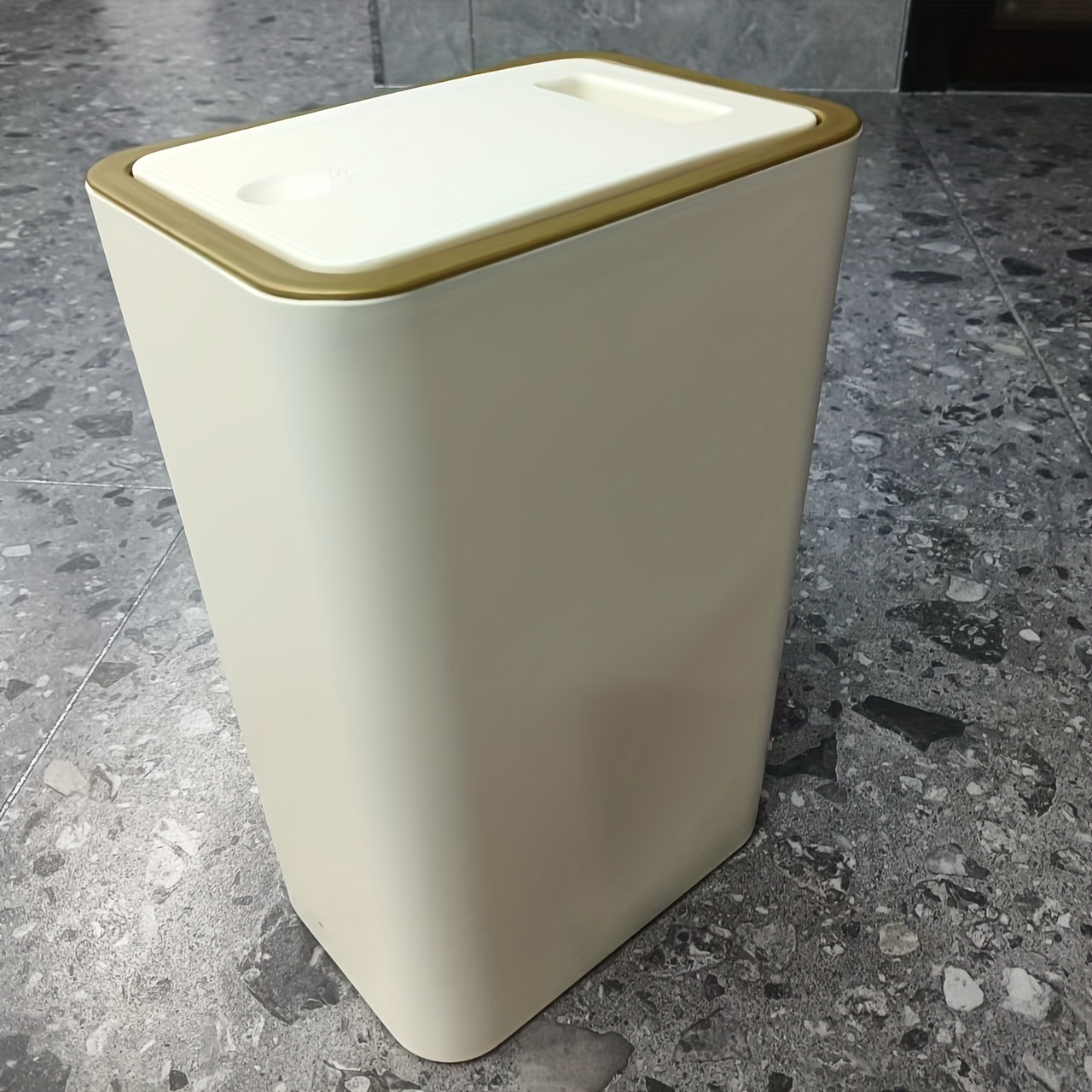 TEMU Rectangular Plastic Trash Can With Polished , Easy Pressing , Indoor Garbage Bin For Kitchen, Bathroom, Office - Space-saving, Deodorant, No Electricity Or Battery Needed