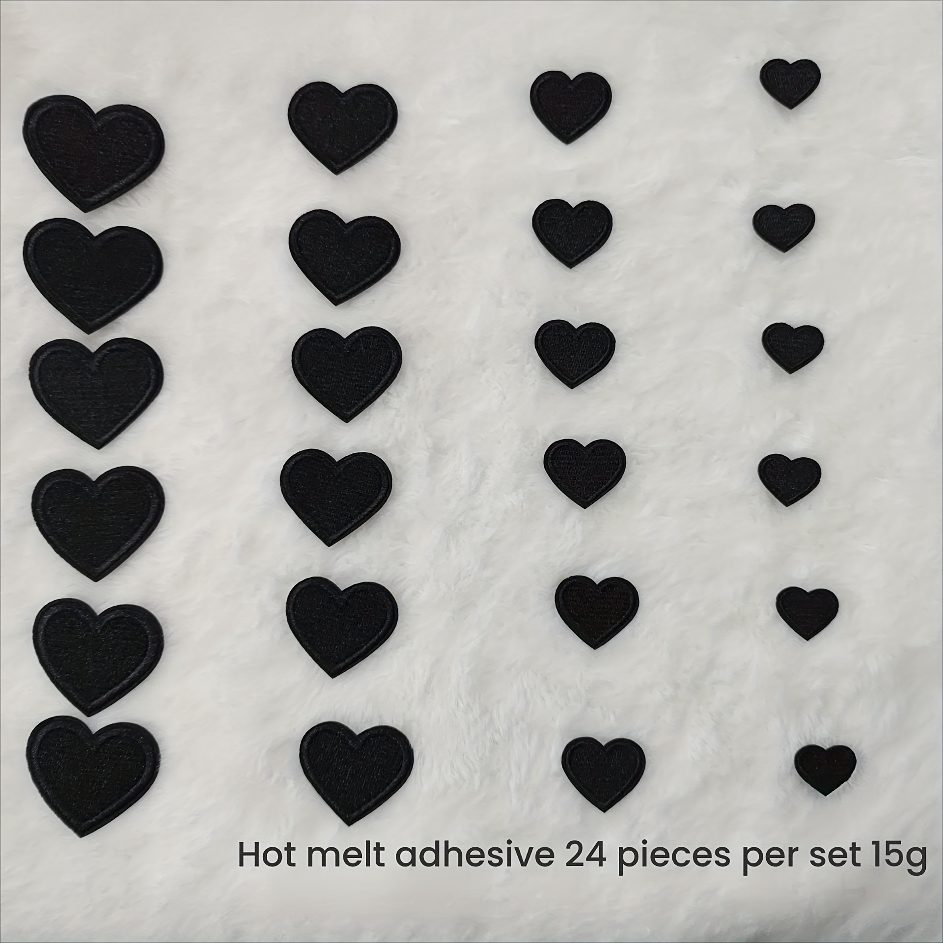 E-shop 24er Set Schwarze Liebes-Stickerei Stoffaufnäher in 4 Größen, geeignet für personalisierte Dekorationen auf Kleidung und