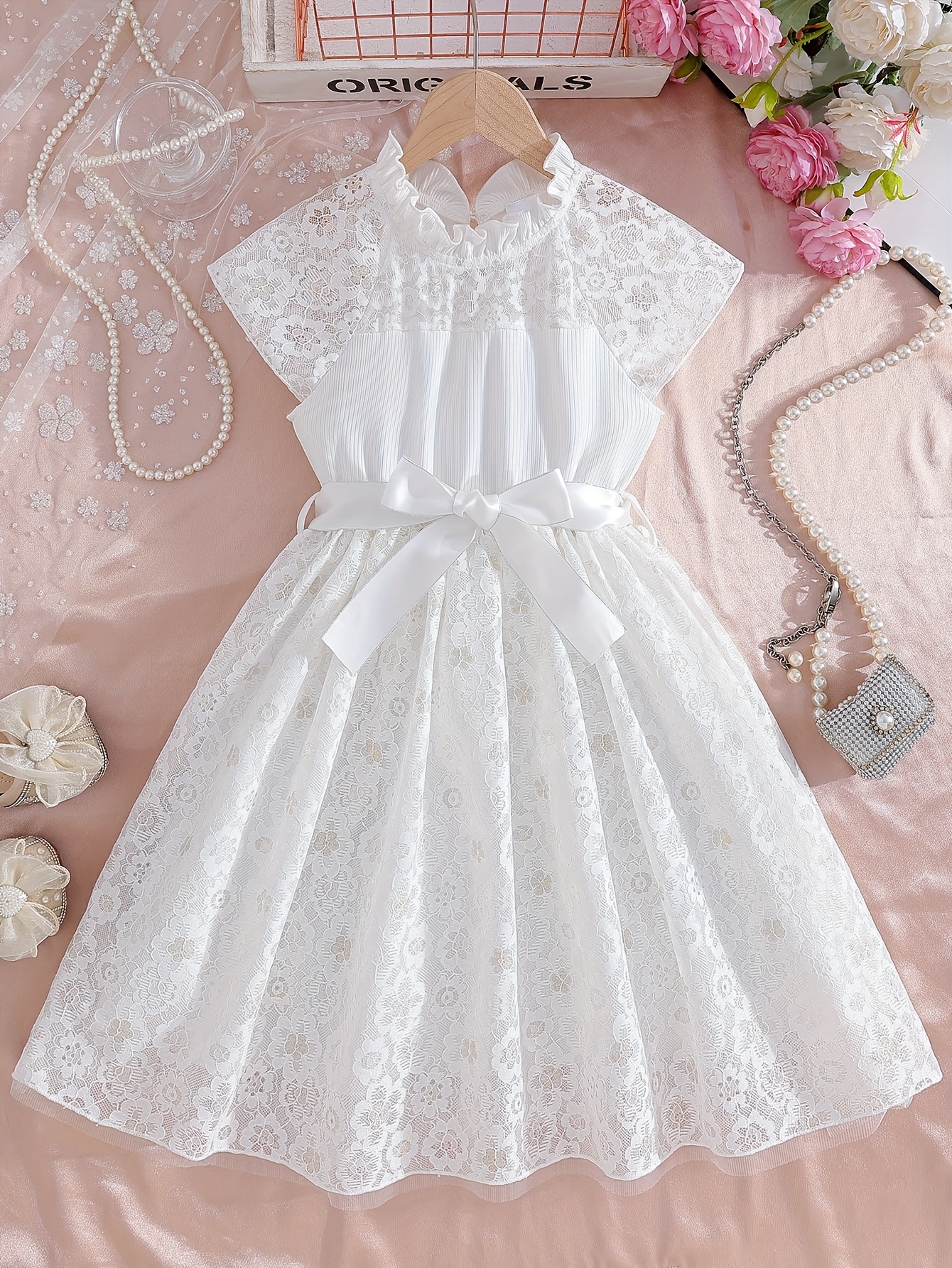 Girls' Summer Shiny Floral Hollow Lace * * Plug-In Short Sleeve Dress with  Belt, Exquisite Elegant * * Romantic Gift * * Party Occasions, School *  Casual Outdoor Play, Or *