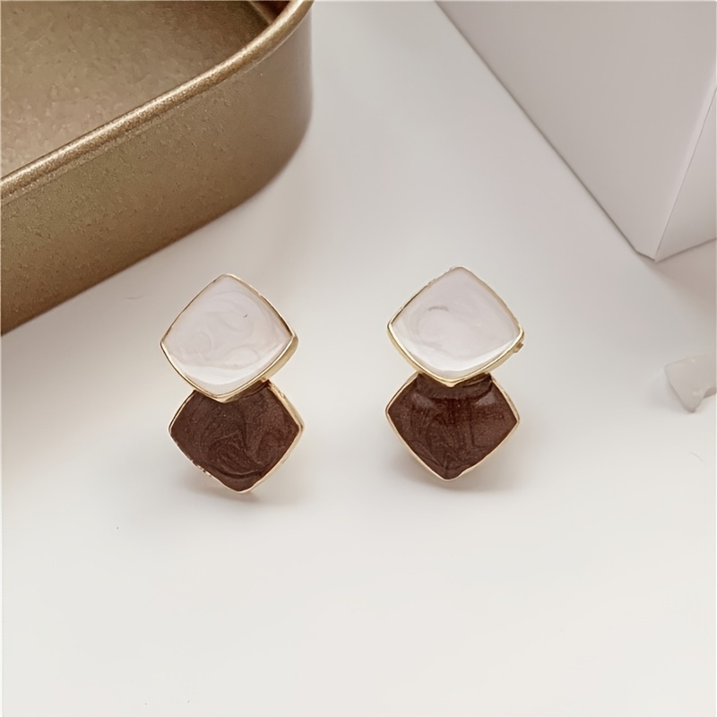 Image of A Pair Of Dual-tone Vintage Earrings For Women, Oil Painting Drip Studs, Korean-style Temperament Dangle Earrings, Accessories