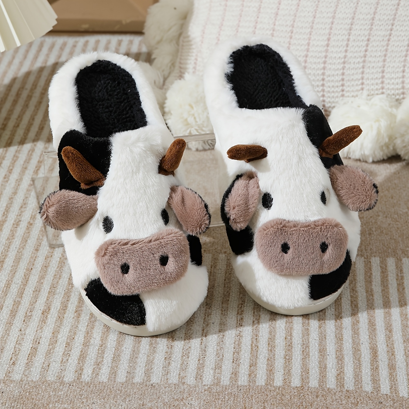 Cartoon Cow Anti-Slip Warm Home Slippers for Couples, Faux Rabbit Thick Sole, Women Shoes
