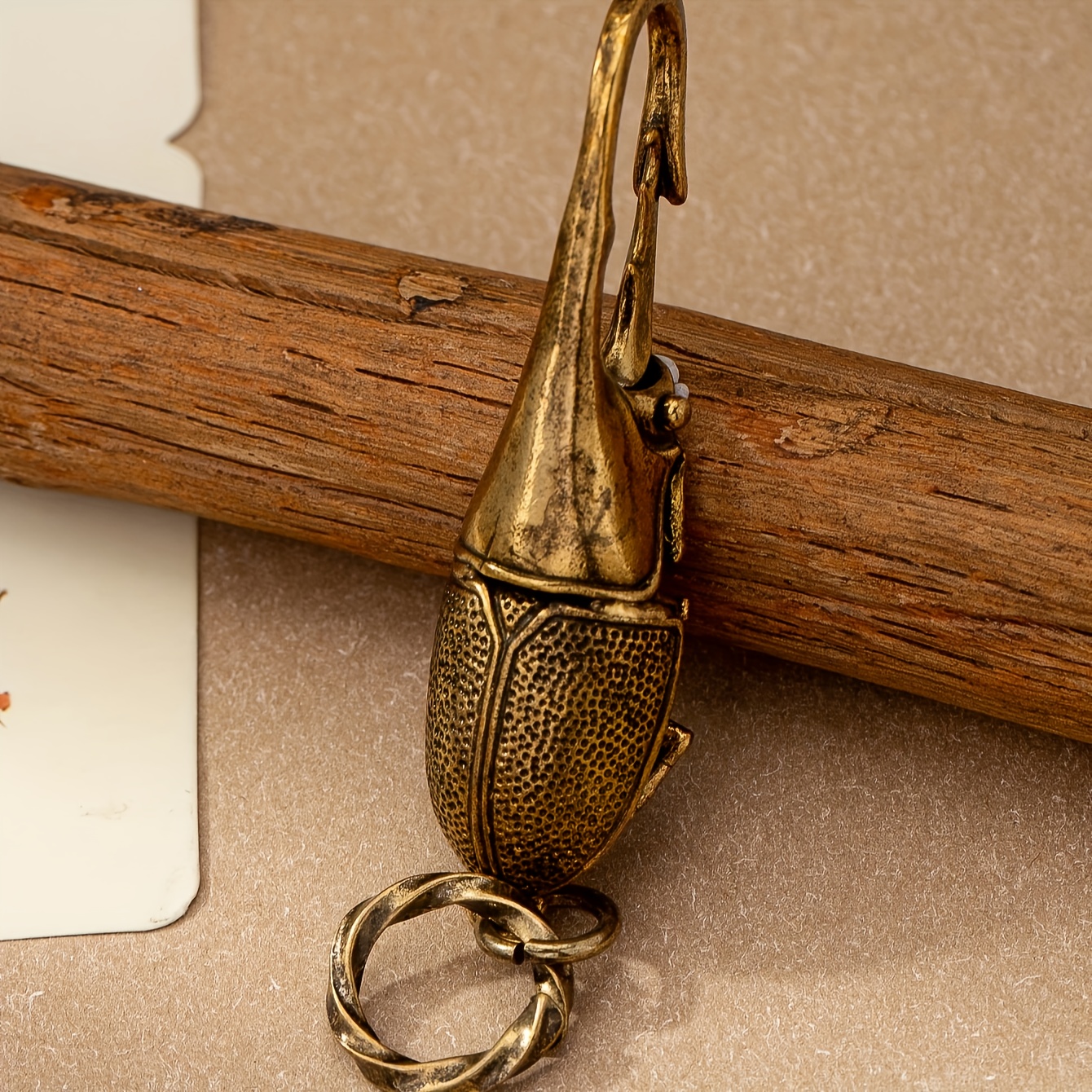 1pc Insect Series Keychain Accessory Z110 - Alloy, , Durable And Stylish Keyring For Everyday Use