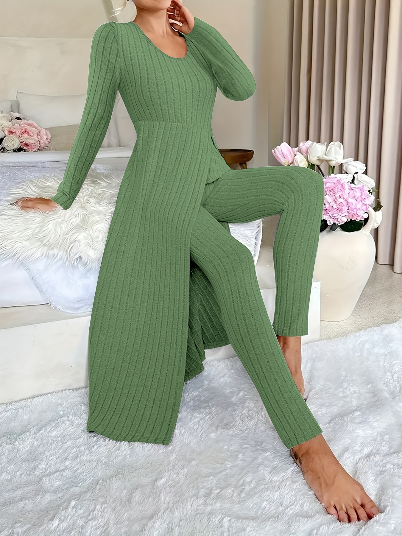 [Plaid Two-Piece] Two-Piece Set Round Neck Split Long Sleeve Top and Pants | Design Sensation with Plaid Spring/Autumn Style