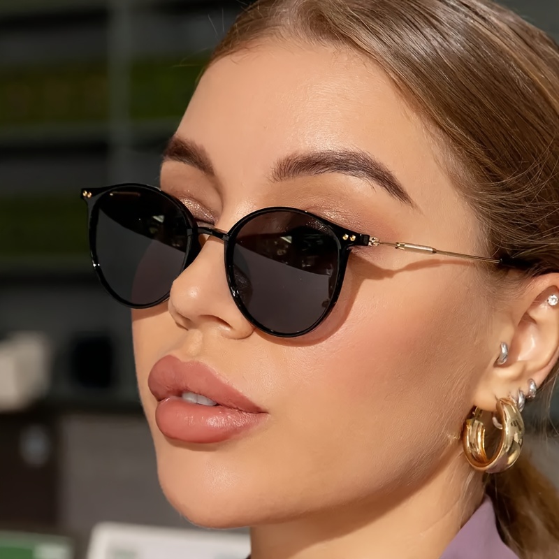 

1pc Sports Style Round Frame Metal Glasses With Anti-reflective Pc Lens For Women, Ideal For , Travel, And Hiking - Y2k Fashion Accessory Eyeglasses Set