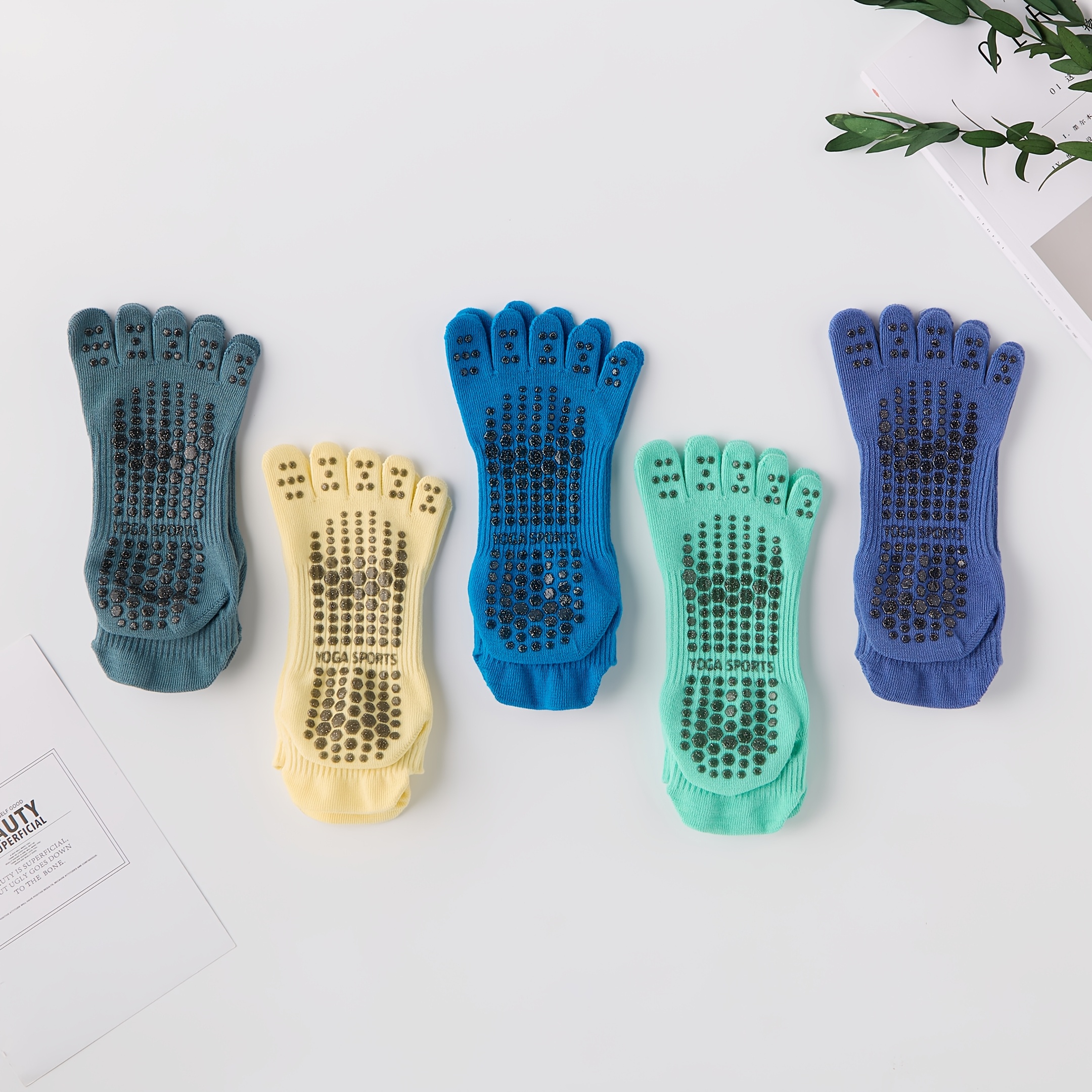 Image of 5 Pairs Multi-toe Yoga Socks Anti-slip Professional Women's Pilates Fitness Short Socks Toe Socks Floor Socks Summer Women's Training Socks