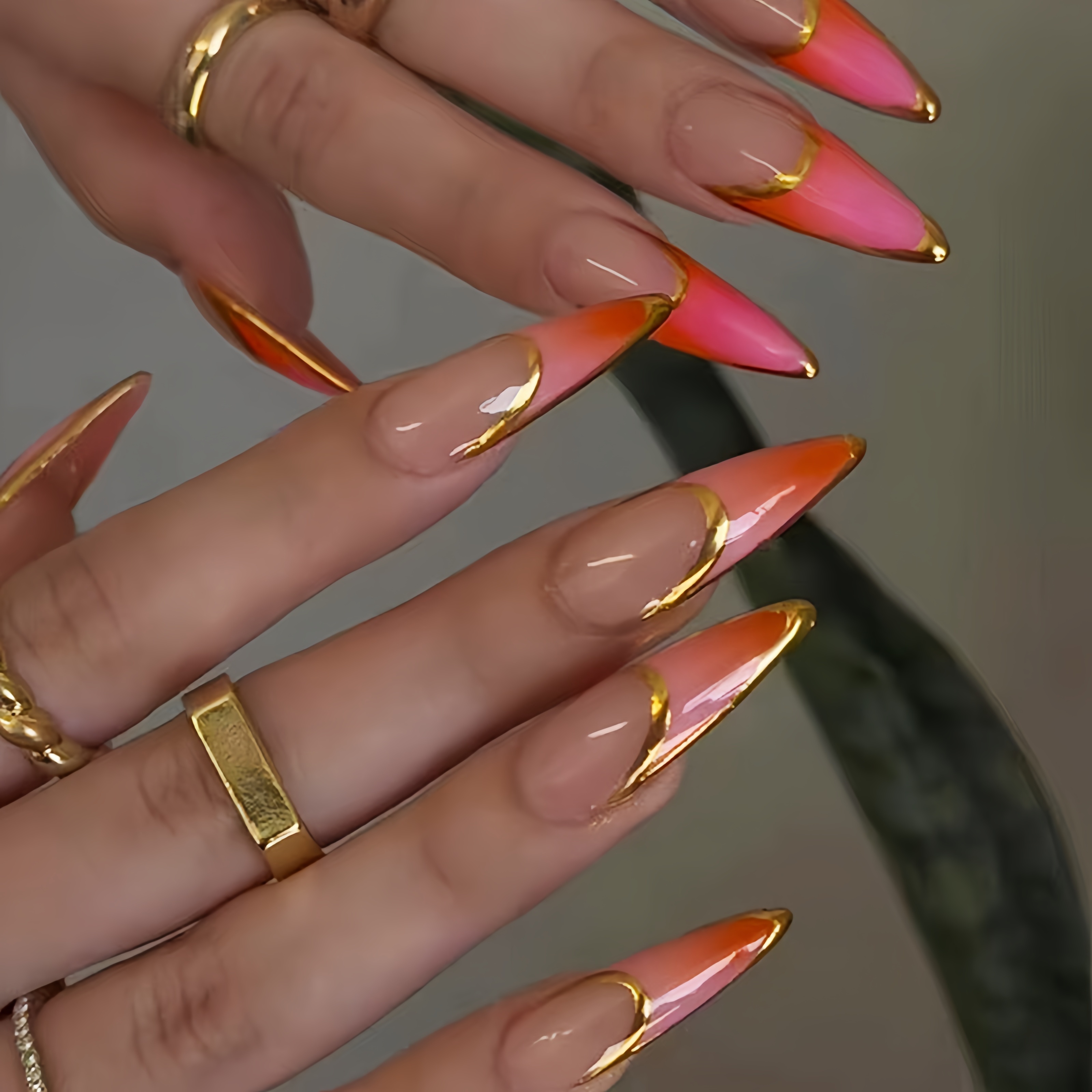 

1 Set French Ombre Shaped Long Press-on Nails, With Golden Accents, Removable Fake Nail Tips