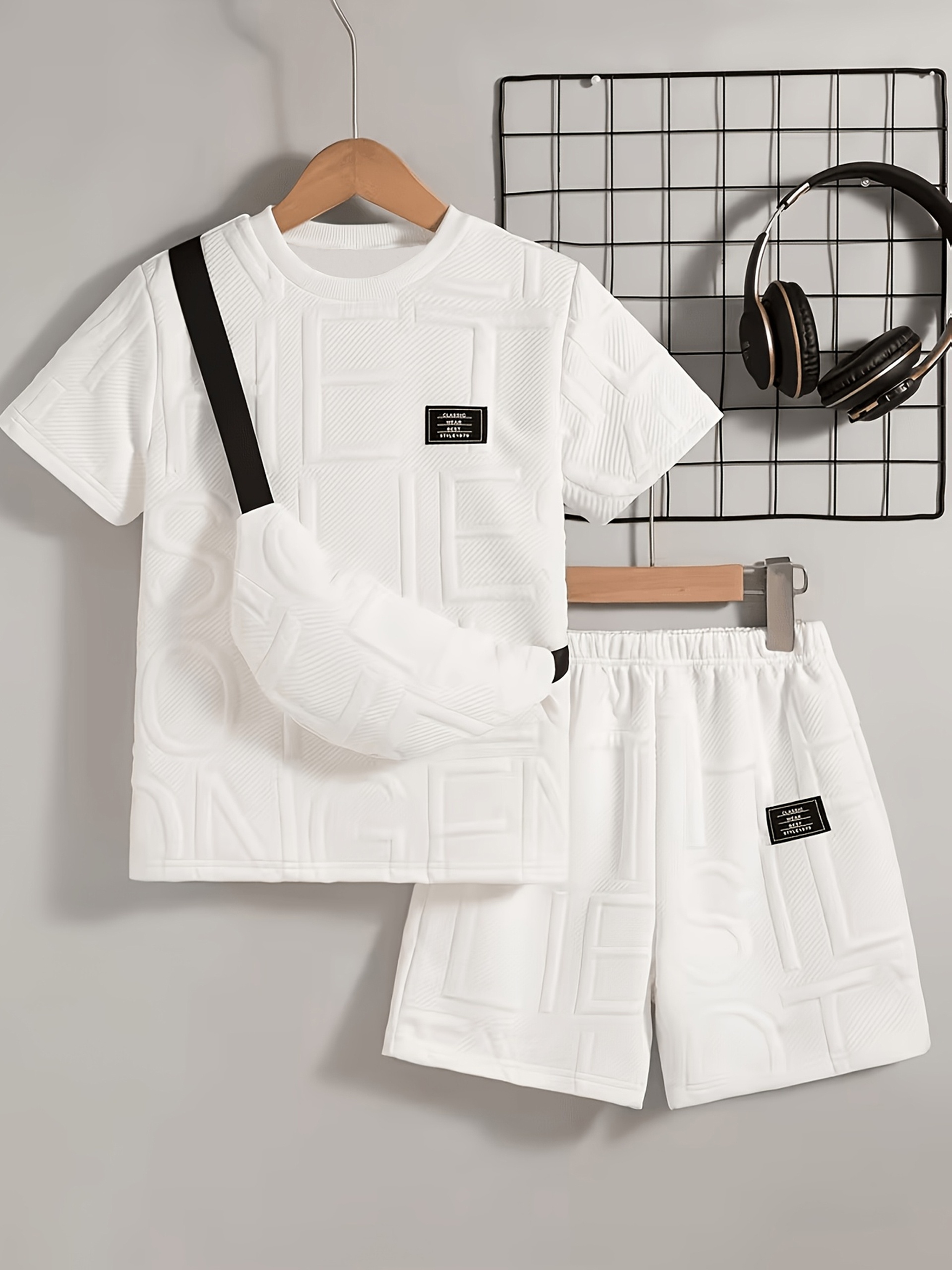 conjunto de verão para meninos com camiseta de     e shorts em tecido com   em   3d, 3 peças, roupas da moda para meninos com bolsa, streetwear casual infantil, perfeito para atividades ao ar livre