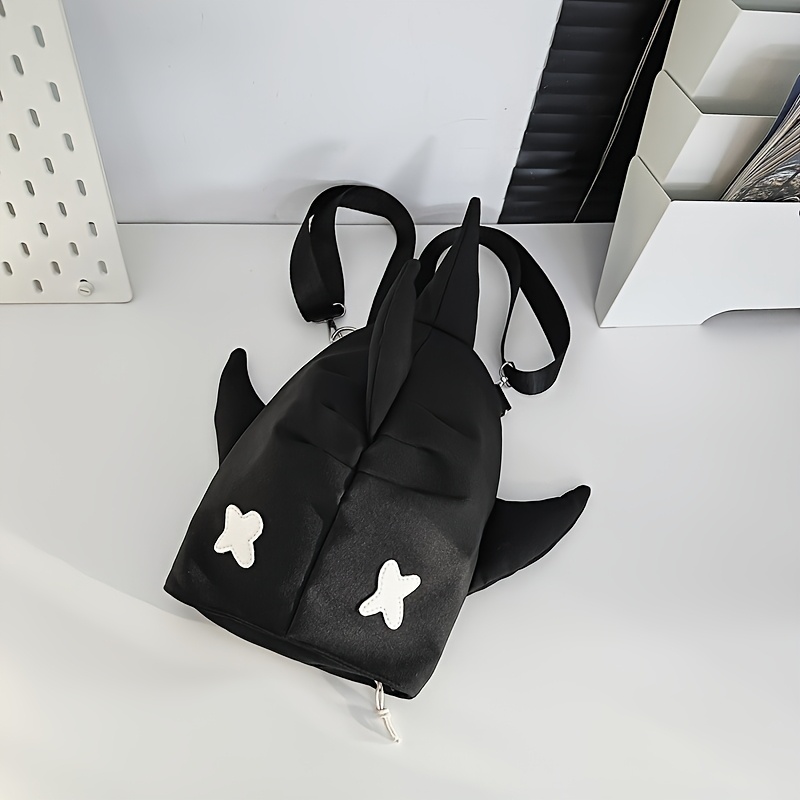 Mochila de un solo hombro, también para dos hombros, ideal para parejas. Diseño de tiburón, perfecto para estudiantes de secundaria y universitarios. Ligera, multifuncional, con varios bolsillos. Excelente para la escuela, viajes o como regalo para hombres en Halloween, Navidad o San Valentín.