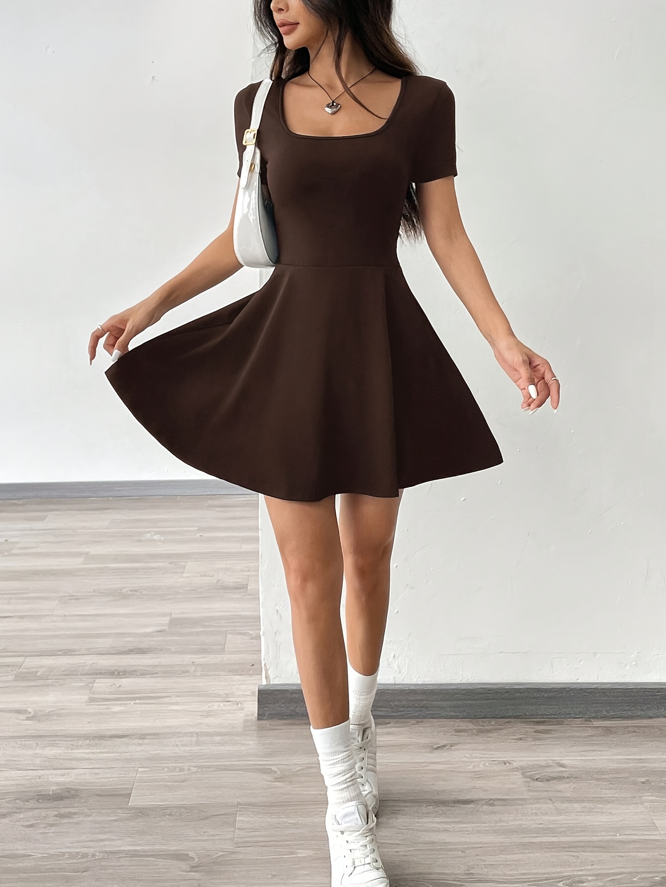 brown scoop neck dress Brown Scoop Neck Backless Long Sleeve Midi Dress main image 0