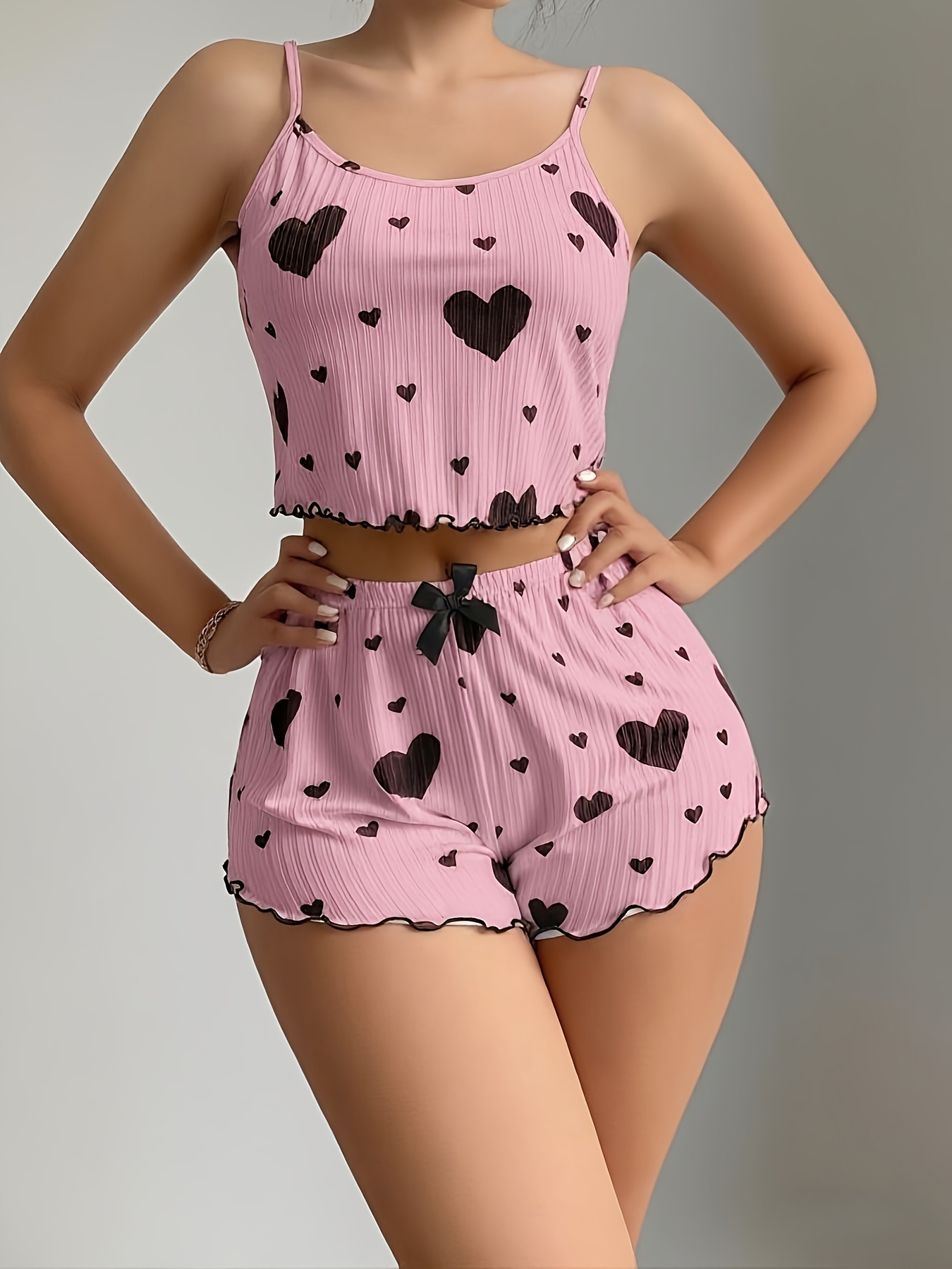 1 pza. Conjunto de top de tirantes con estampado de corazón y shorts para mujer, cómodo y dulce, ropa casual para el hogar en verano