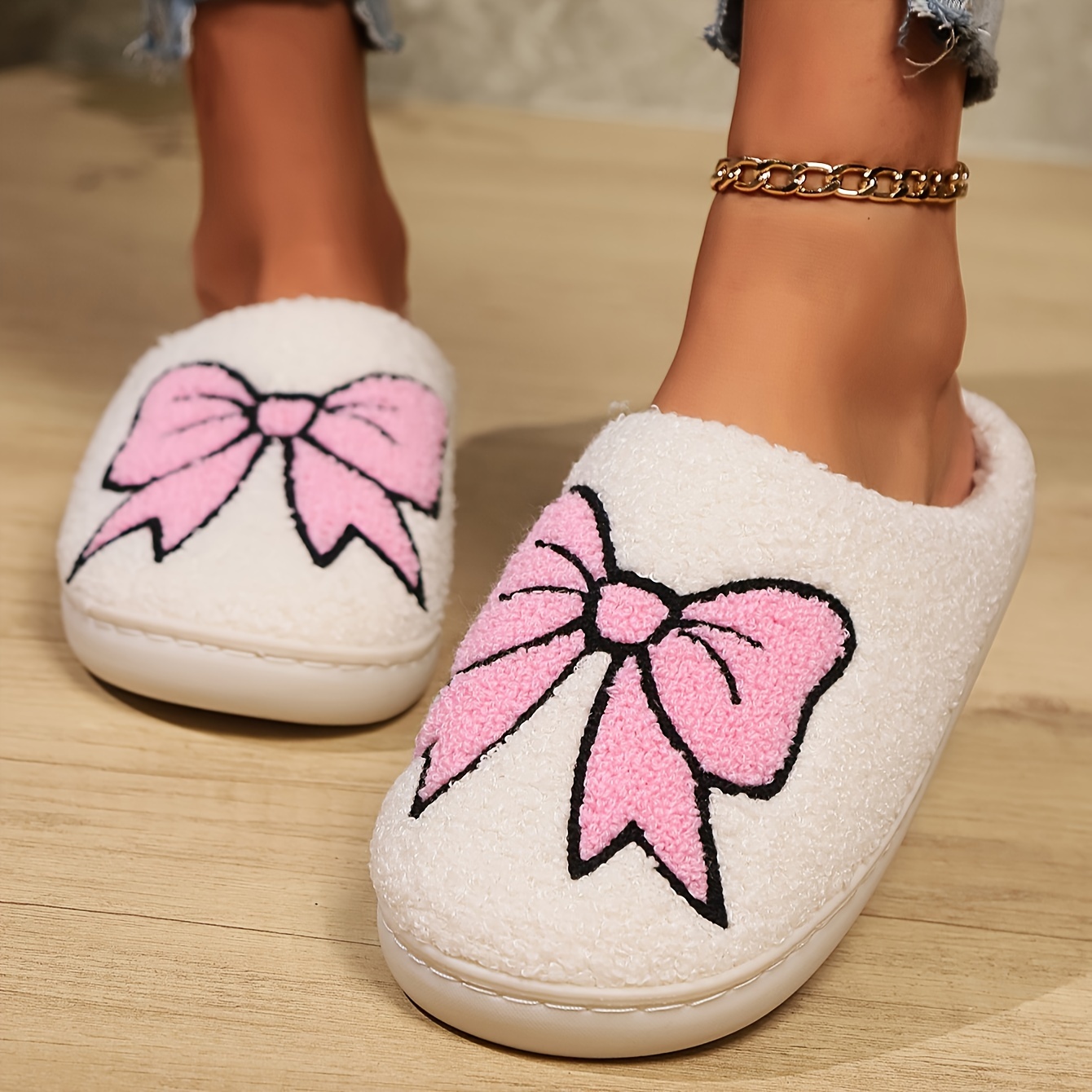 

Cozy Bowknot Pattern Slip-on Slippers, Warm Indoor Home Couples Shoes, , Fabric Upper/inner, Tpr Sole, Hand Washable - Fashionable Non-slip Footwear