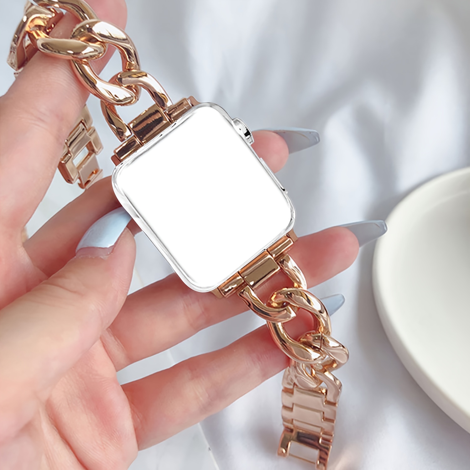 

Woman Chain Strap For Watch Band 49mm 44mm 40mm 45mm 41mm 42mm 38mm Metal Bracelet For Iwatch Series 7 Se 3 4 5 6 Ultra 8
