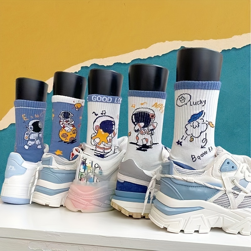 

5pcs Cute Cartoon Astronaut Mid-calf Socks For Women - Breathable Polyester , Machine Washable