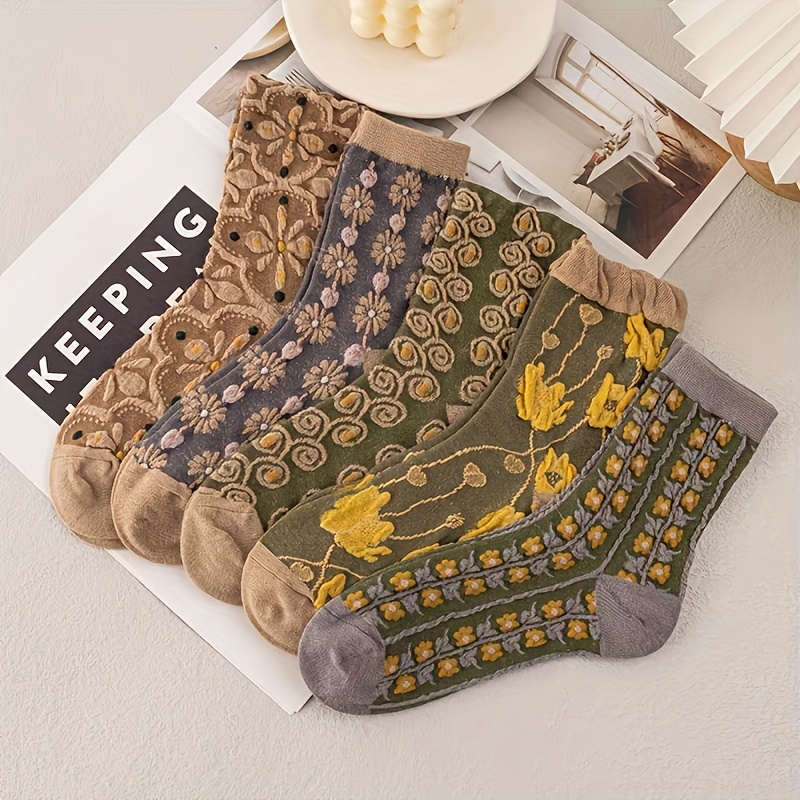 TEMU 5 Pairs Of Versatile Retro 3d Embossed Floral Mid-calf Socks For Autumn And Winter