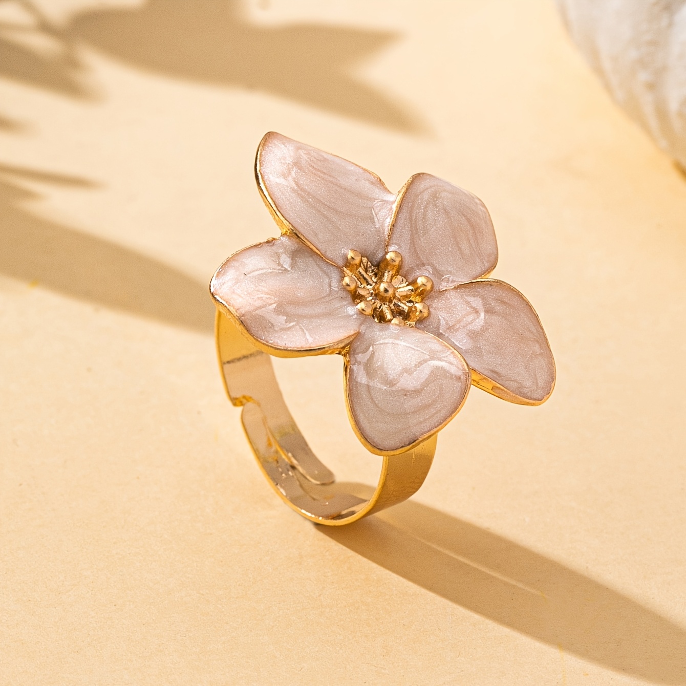 Flower Shape Open Adjustable Ring for Everyday and Banquet Wear