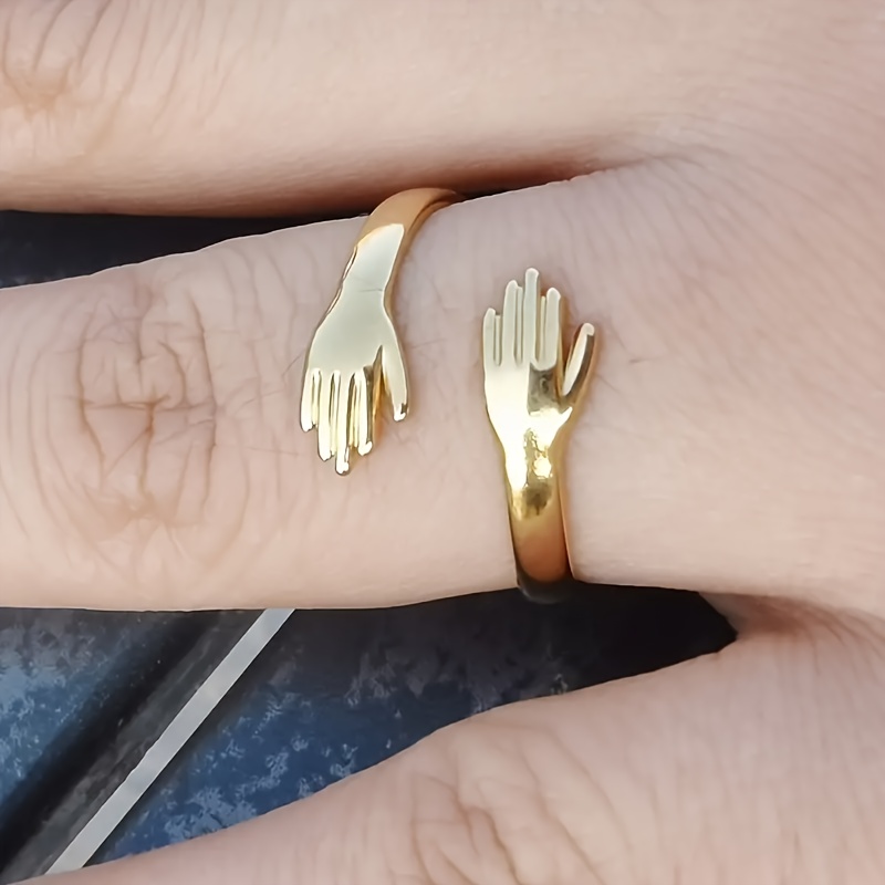 A Fashionable, Light Luxury Minimalist Hug Ring - Adjustable , Suitable For Couples' Daily Wear And Special Occasions