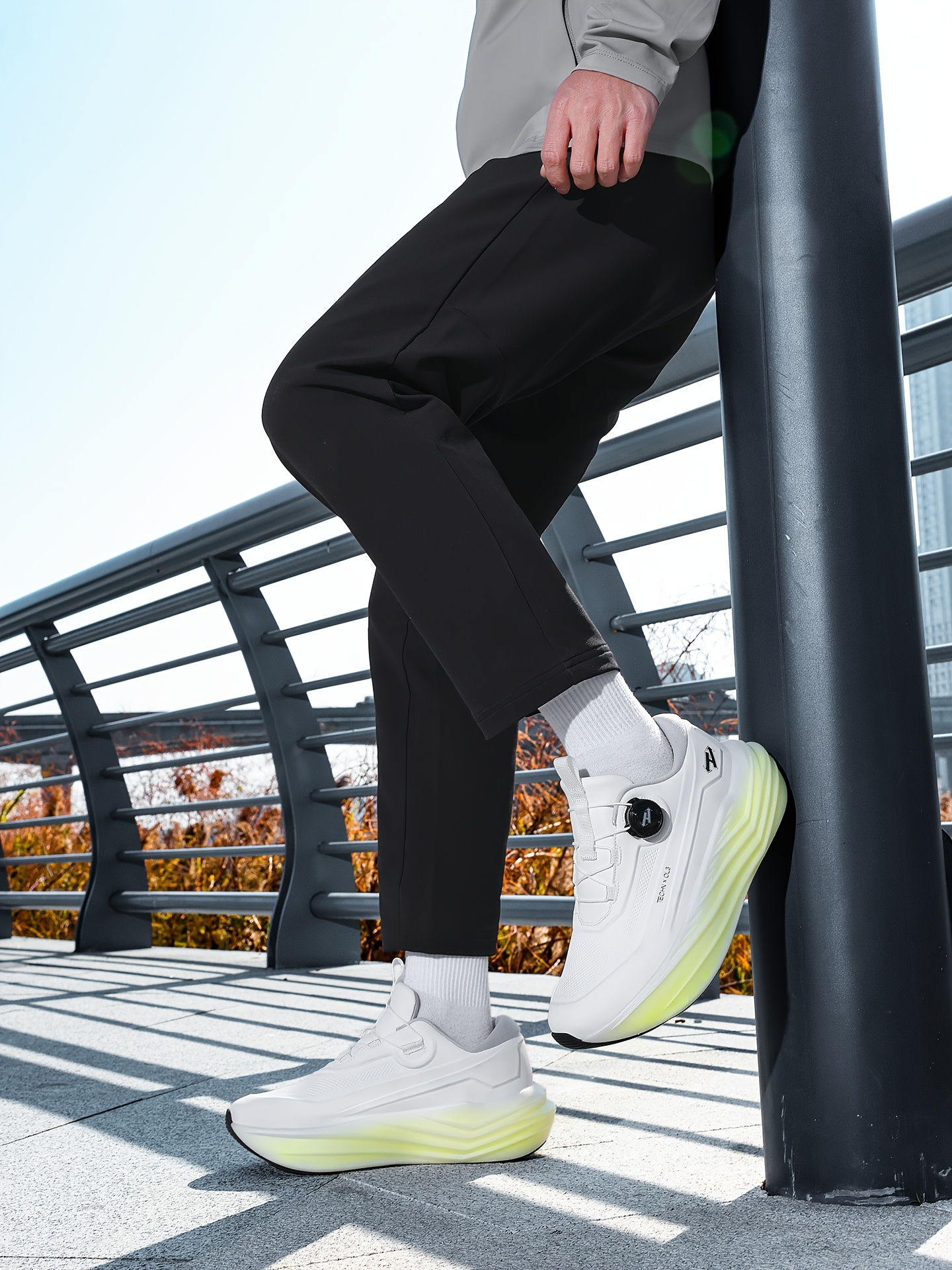 Women's Casual Sports Running Shoes, Breathable, Shock-Absorbing, Lightweight, Soft-Sole Training Mesh, Fashionable and Trendy, Suitable for Fitness, Women Shoes, Sneakers
