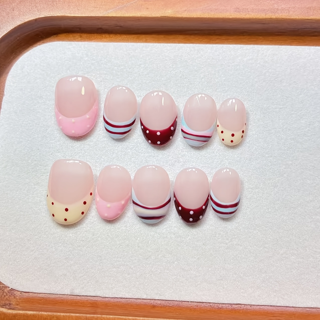 TEMU 10pcs Short Oval Press On Nails, Handmade French Fake Nails, Cute Polka Dot And Stripe Pattern, Reusable Glossy False Nails With Nail File And