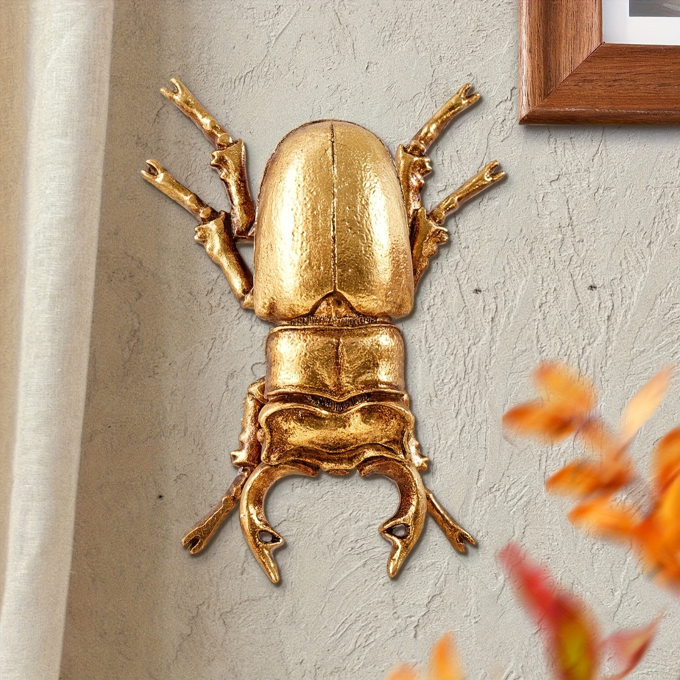 Unique Golden Wall Decor - Resin Insect Hanging Ornament For Home & Party, Perfect Gift For Bug Enthusiasts
