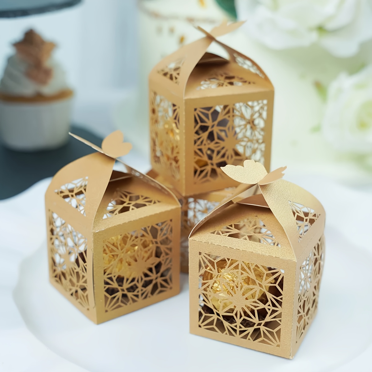 

50pcs Elegant Laser-cut Candy Boxes With - Brown Paper Gift Packaging For Weddings, Anniversaries, Birthdays - Intricate Geometric Patterns, Party Favors & Decorations