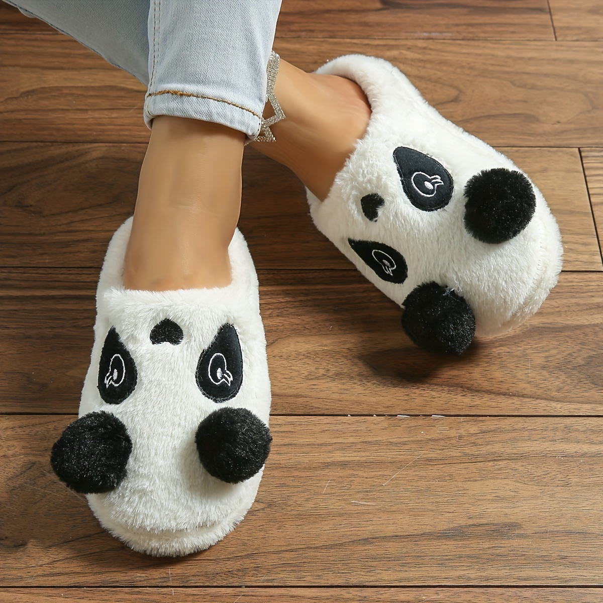 

Avant-garde Cartoon Panda Slippers For Women With Pom-poms – All-season Fabric Slip-on Indoor Shoes With Non-wash Fabric Upper, Tpr Sole – North America And European Special