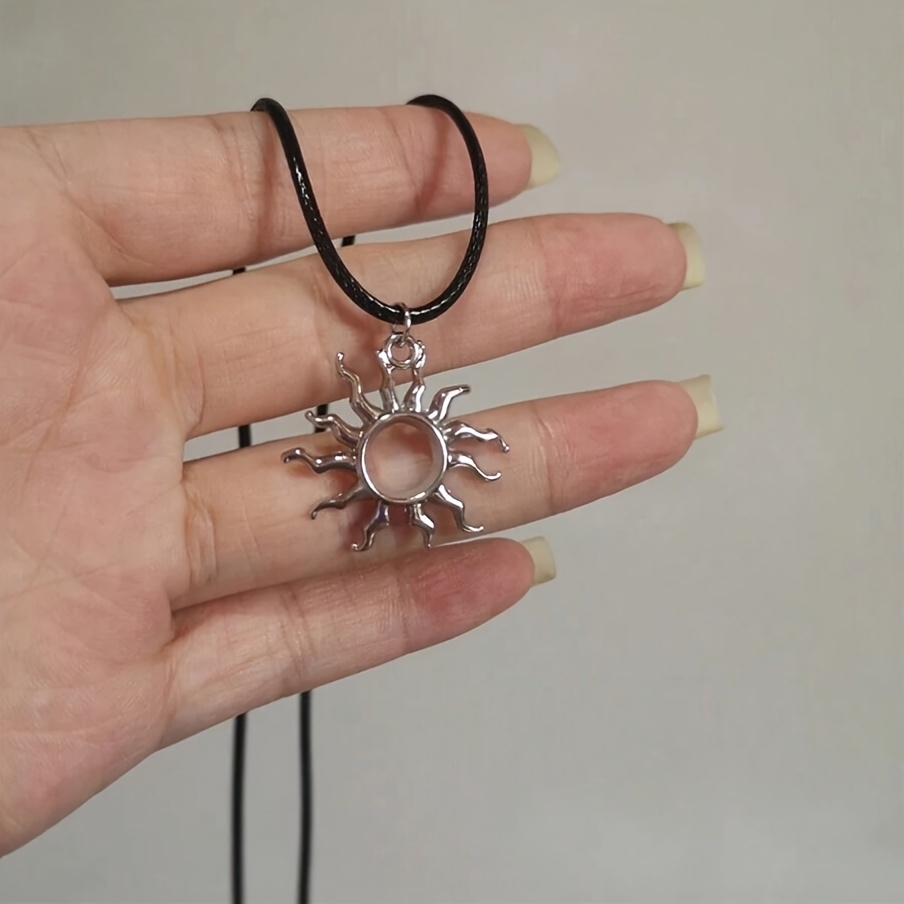 Vintage Gothic Punk Spiral Sun Pendant Necklace