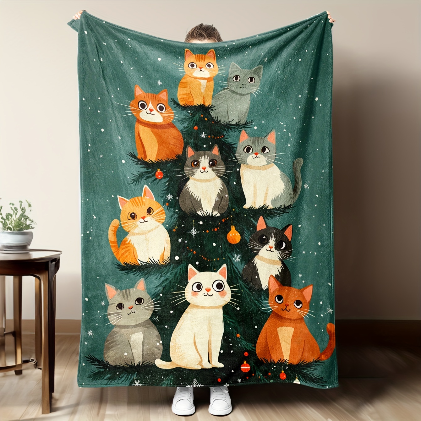 

Cozy Flannel Throw Blanket With Cute Kittens & Christmas - Soft, Warm, And Allergy-friendly For Sofa, Bed, Office - Perfect Gift For Halloween And Christmas