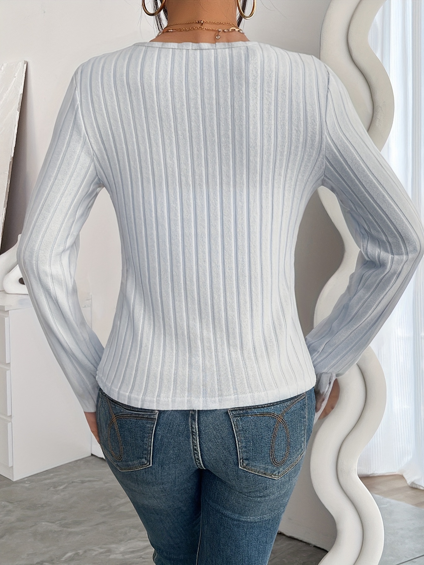Women'S Chic Ribbed V-Neck Slim Fit Top - Elegant Long Sleeve, Solid Black, Perfect for Fall/Winter Fashion, Stylish Layering Piece