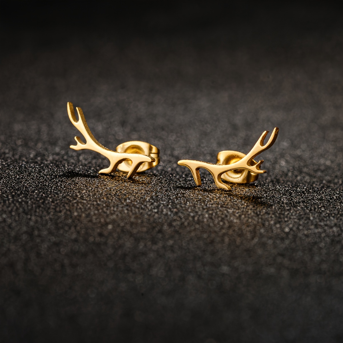 

1-4 Pairs Of New Small Design Wishing Deer Earrings, Fashionable, Fresh, Style, Female Style, Simple, Stainless Steel, Elk Antlers, Men And Women'