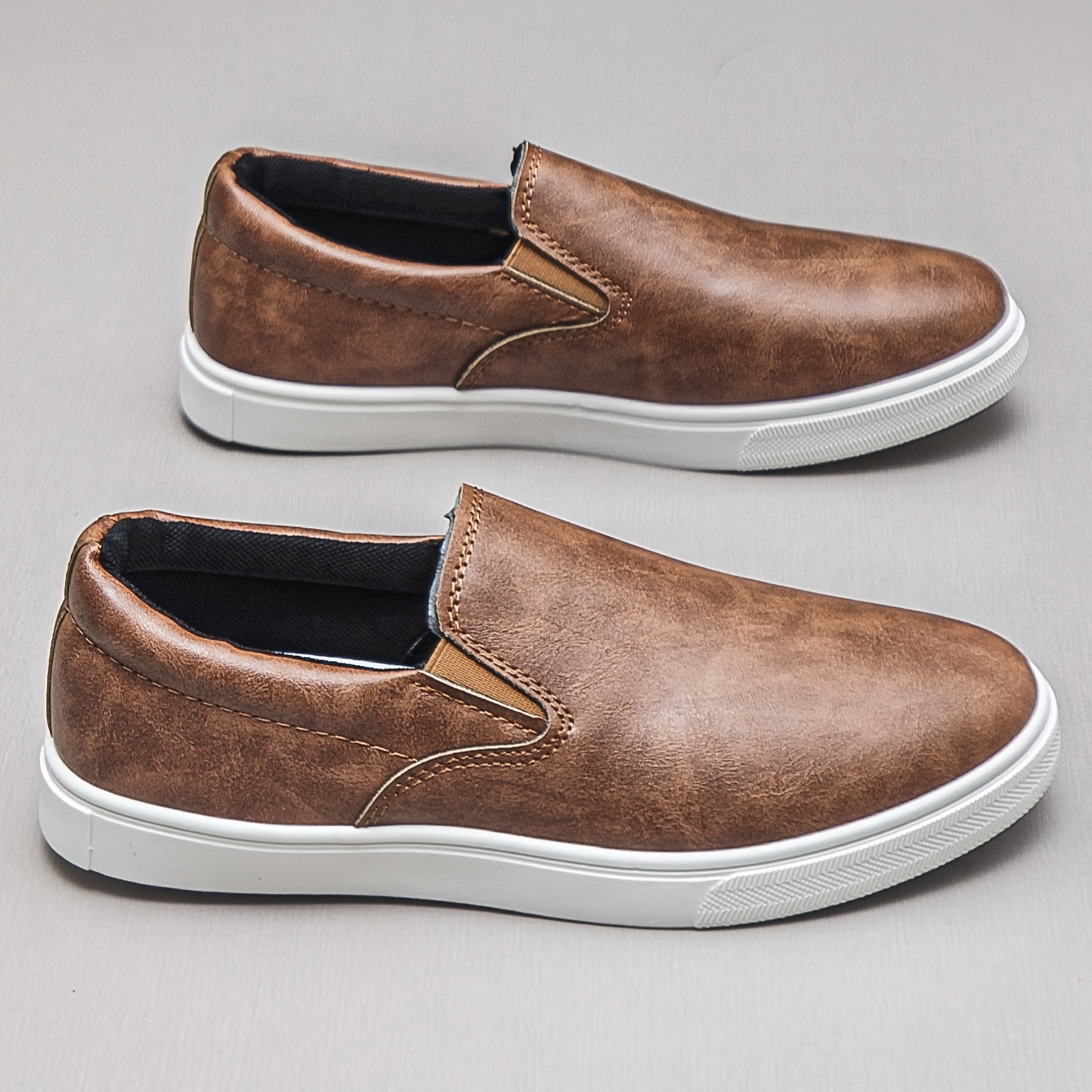 Men's Fashionable Simple and Comfortable Casual Sneakers, Non-Slip, Versatile Four-Season Style for Students