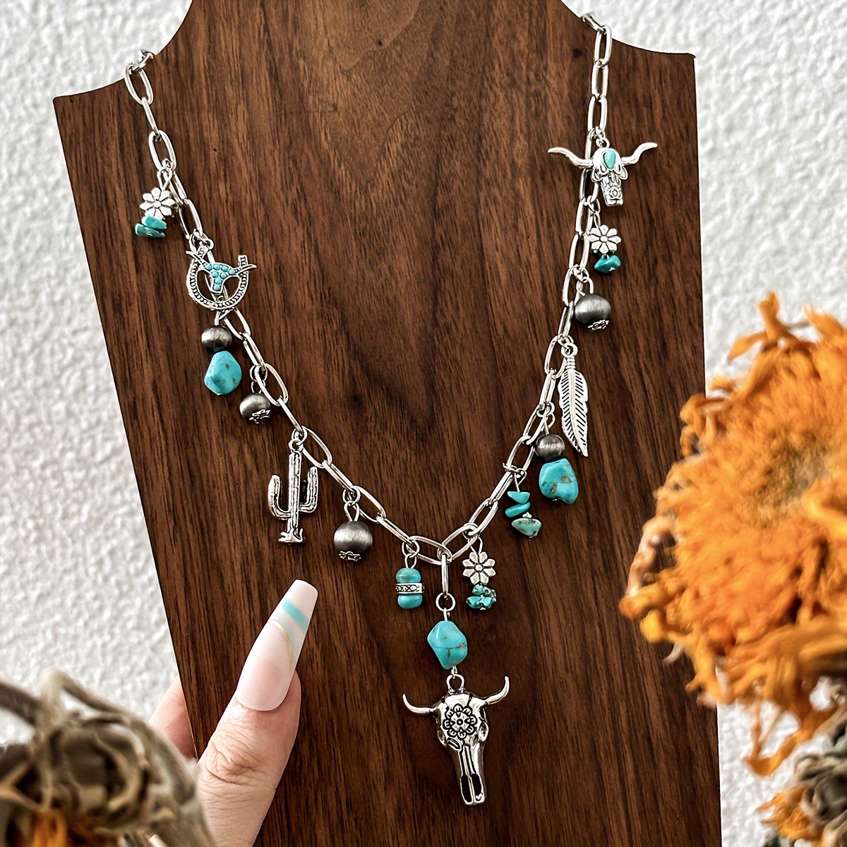 

Vintage Western Cow Skull Cactus Leaf Turquoise Pendant Necklace - Handcrafted Alloy Jewelry - Casual Everyday Wear - Perfect Gift For Her - Suitable For All Seasons