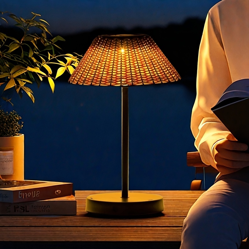 Woven Table Lamp, Solar Outdoor Decoration, Night Light, Tabletop Lighting, Suitable for Garden, Courtyard, Tabletop, Balcony, Patio, Gift for Friends