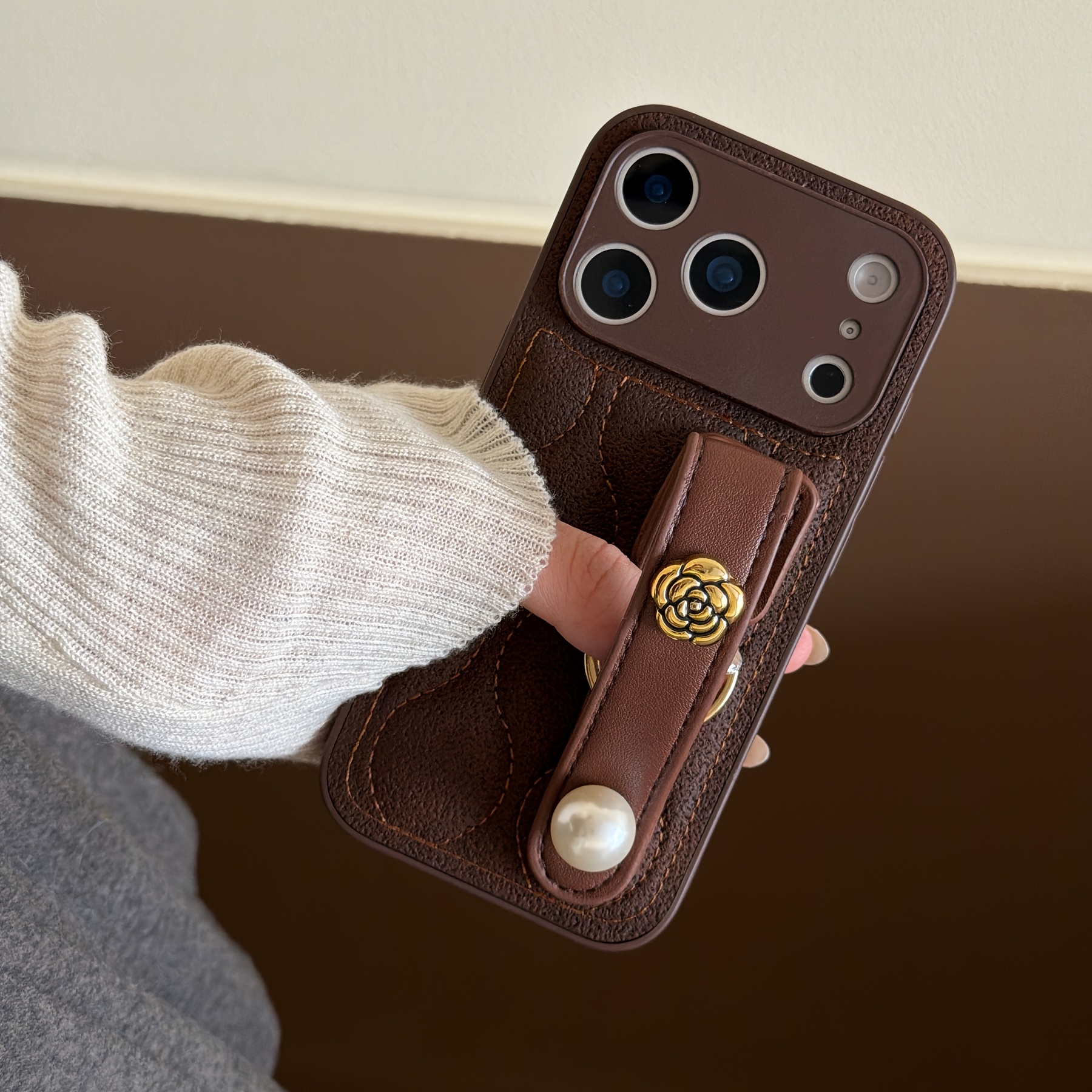 TEMU Phone Case: Down-filled Wavy Brown Three-dimensional Camellia   Wrist Strap Phone Case, Compatible With Iphone 17 Pro Max Case / Iphone 16 Pro