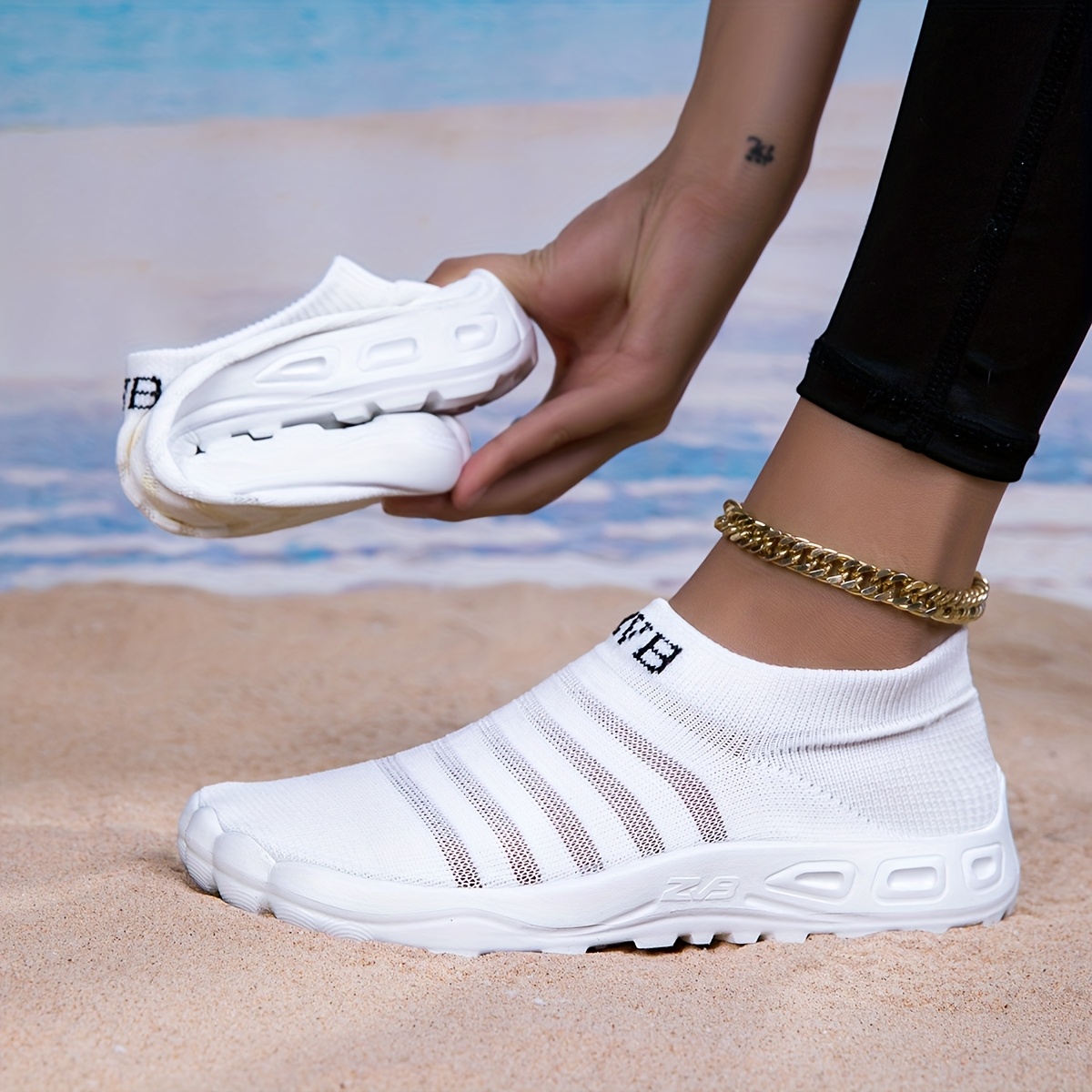 Image of Zvb Women' Color Stretch Water Shoes, Breathable Fabric Upper With Eva Sole, Indoor Yoga Sneakers, Soft Sole Suitable For Swimming And Water Activities, Swim Shoes