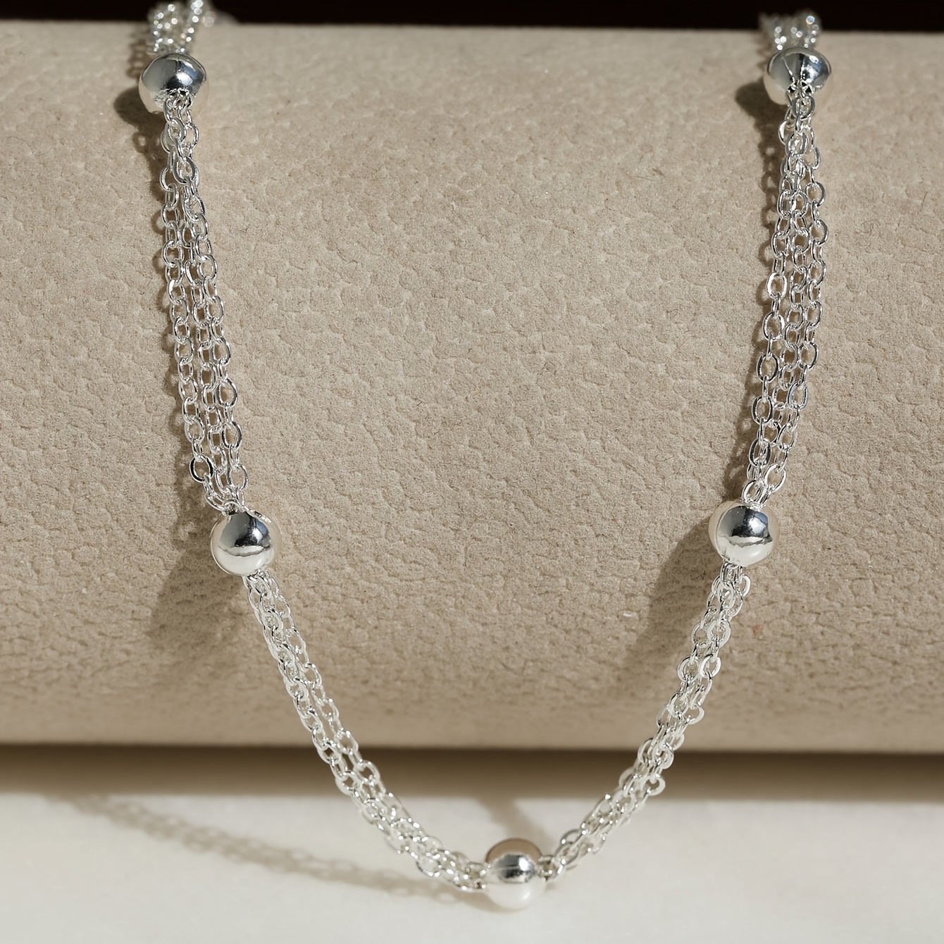 Image of Fashion Titanium Steel Round Bead Chain Necklace, Elegant And Retro, Suitable For Women' Wear, Parties, And
